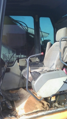 ขายแม๊กโค. Pc200-6 เอกสารเล่มทะเบียน สวยพร้อมใช้งานได้เลย