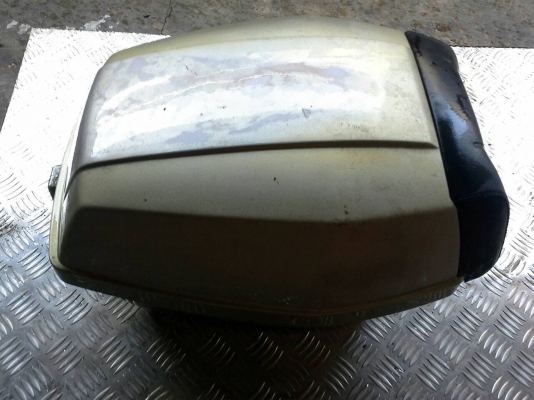 กระเป๋าหลัง กระเป๋าหลัง