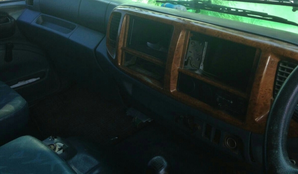 สิบล้อ ฮีโน่ 320ปี48 ดั้มมีเนียม มีระบบลากจูง แม่เดียวสภาพดีเดิมสวยสีแร๊ฟราย พร้อมใช้ ทะเบียนพร้อมโอน สิบล้อ ฮีโน่ 320ปี48 ดั้มมีเนียม มีระบบลากจูง แม่เดียวสภาพดีเดิมสวยสีแร๊ฟราย พร้อมใช้ ทะเบียนพร้อมโอน