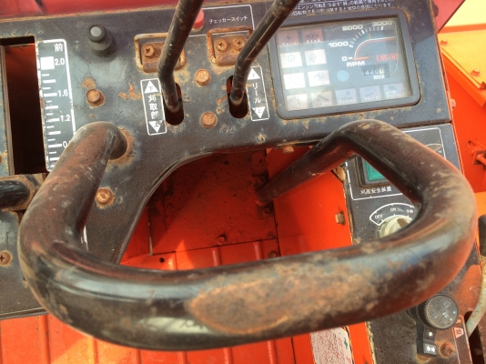 รถเกี่ยวข้าว AX60 มือสองจากนอก