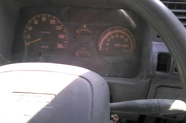 ขายหัวเก๋ง nkr มีผุแต่ไม่เยอะ 33,000 บาท 0892095791 บอย