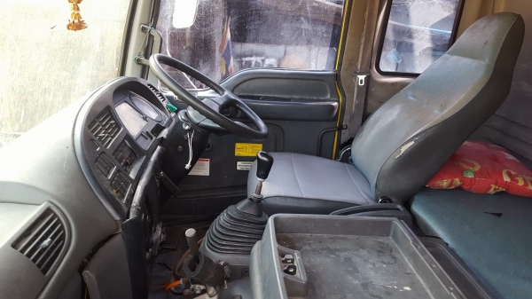 ISUZU DECA320 EURO2 ปี48 แม่-ลูก ISUZU DECA320 EURO2 ปี48 แม่-ลูก