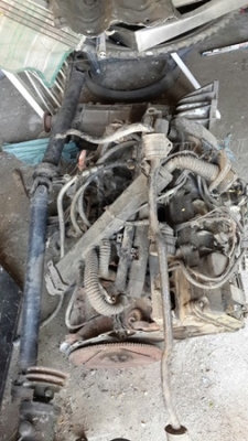 รถเก๋ง BMW 525 I  มีทะเบียนเอกสารพร้อมโอน