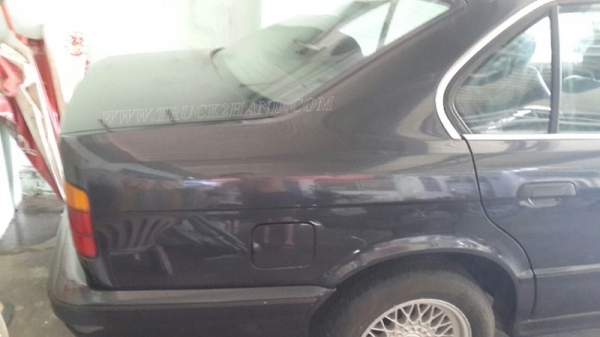 รถเก๋ง BMW 525 I  มีทะเบียนเอกสารพร้อมโอน