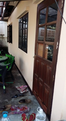 ขายด่วนครับ บ้านแฝดพร้อมที่ดิน 60 ตารางวา 3 ห้องนอน 0805802926