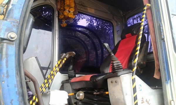 samsung SE210LC  เครื่อง cummins