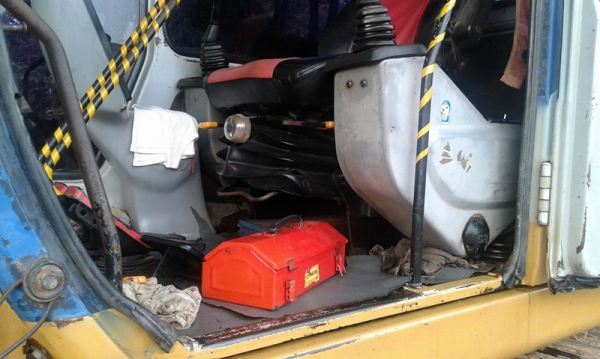 samsung SE210LC  เครื่อง cummins