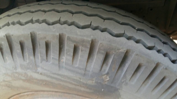 หกล้อ อีซูซุ NKR110ปี38 สั่งลุยเล็กเกียร์สั่น ตัวสุดท้าย สภาพดีสวยบางเดิมทั้งคัน ทะเบียนพร้อมโอน