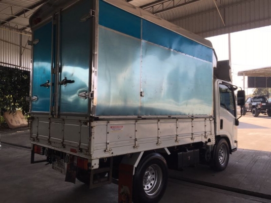 NLR 130 แรง 4 ล้อ  รถใหม่  รถปี 54  กระบะบรรทุกมีข้างเสริม ราคา590,000บาท