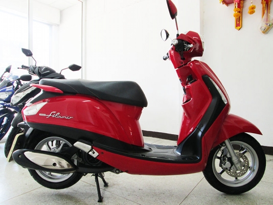 ขาย Grand Filano ไมล์แท้ 3679 กม รถผู้หญิงใช้ สภาพสวย รถหัวฉีดประหยัดน้ำมันสูงสุดถึง 60 กม./ลิตร