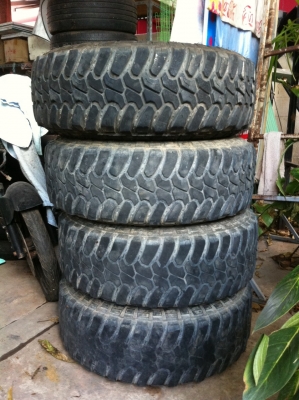 ล้อพร้อมยาง31" ขอบ15