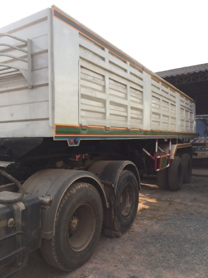 ขายหัวลาก 2k. 240แรงปี44. พร้อมหางเชมิดั้ม 8ม. ปี49. รถสวยมากๆพร้อมใช้