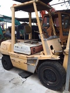 รถโฟคลิฟ TOYOTA FD30 หนัก 3 ตัน รถโฟคลิฟ TOYOTA FD30 หนัก 3 ตัน