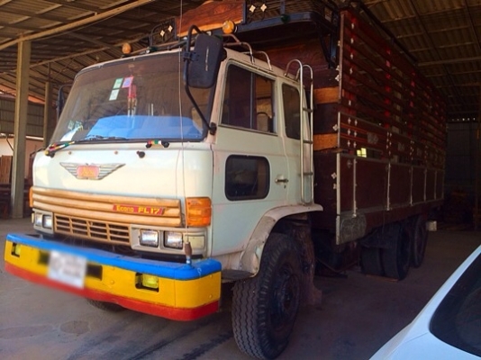 ขายด่วน รถสิบล้อเพลาเดียว  hino  kt925  เครื่อง  ho7c  พร้อมใช้งาน  เอกสารพร้อม