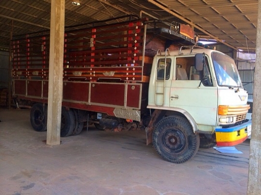 ขายด่วน รถสิบล้อเพลาเดียว  hino  kt925  เครื่อง  ho7c  พร้อมใช้งาน  เอกสารพร้อม