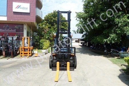 จำหน่ายรถ Forklift TOYOTA 7FD30 จำหน่ายรถ Forklift TOYOTA 7FD30