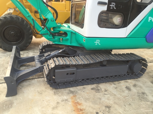 รถขุด Komatsu PC30-7 พร้อมหัวเก๋ง มือสองนำเข้าจากญี่ปุ่น