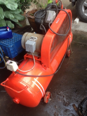 ปั้มลมIWATA 2.2kw ปั้มลมIWATA 2.2kw