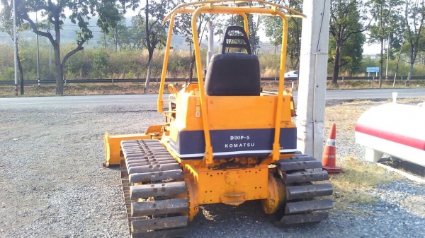 ขายครับ โคมัตสุ D20P-5 ตีนเป็ด พร้อมใช้งานครับ