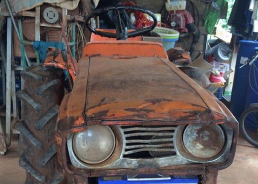 รถไถนา KUBOTA L2000 20แรง เพลาเดียว ตัวเปล่า เดิมๆ พร้อมใช้ **ขาย KUBOTA L2000 รถไถ1เพลา สภาพดี เดิม พร้อมใช้ ตัวเปล่า ไม่มีเอกสาร ราคาเบาๆ TRACTOR KUBOTA L2000 2WD 20HP เครื่องเดิม ปั้มเดิม เกียร์ เดิม ครับ เครื่องยนต์ดีเซล KUBOTA D1