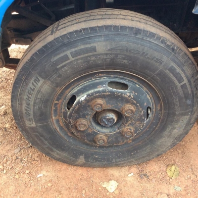 รถ 6 ล้อ ISUZU NKR58LU5 รถห้างแท้ ปี 57 เครื่อง115 แรง 4BD1 รถ 6 ล้อ ISUZU NKR58LU5 รถห้างแท้ ปี 57 เครื่อง115 แรง 4BD1