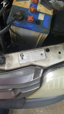 ISUZU DMAX 2.5 ตู้แห้ง ปี46 แอร์เย็น เพาเวอร์