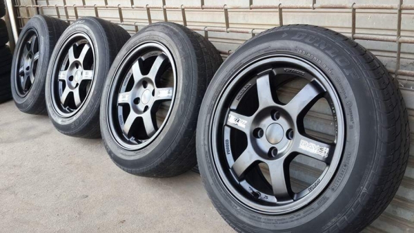 TE37 ขอบ 15 4รู100 สภาพ99.99\% พร้อมยาง Dunlop