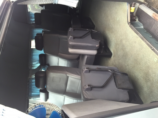 ขายรถตู้หลังคาสูง สภาพสวยมาก ใช้น้อย ใครหาอยู่ต้องคันนี้เรย ขายรถตู้หลังคาสูง สภาพสวยมาก ใช้น้อย ใครหาอยู่ต้องคันนี้เรย