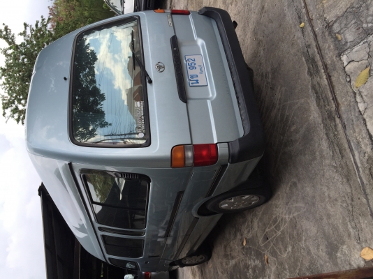 ขายรถตู้หลังคาสูง สภาพสวยมาก ใช้น้อย ใครหาอยู่ต้องคันนี้เรย ขายรถตู้หลังคาสูง สภาพสวยมาก ใช้น้อย ใครหาอยู่ต้องคันนี้เรย