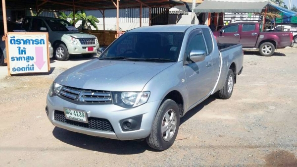 ^^^^^^ 2011 Tritan CNG คันนี้ เหมาะเอาไปวิ่งงาน ^^^^^^