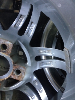 ล้อแม็คMOMO 4รู100ขอบ15" ล้อแม็คMOMO 4รู100ขอบ15"