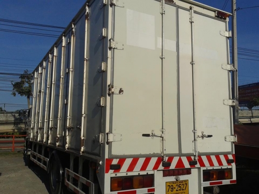 ขายรถ6ล้อตู้10บาน HINO FG8J ปี2011 เครื่อง212แรงม้า ตู้ยาว7.50เมตร