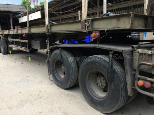 รถ 10 ล้อ ลากจูง ยี่ห้อ NISSAN  พร้อมหาง  2 เพลา