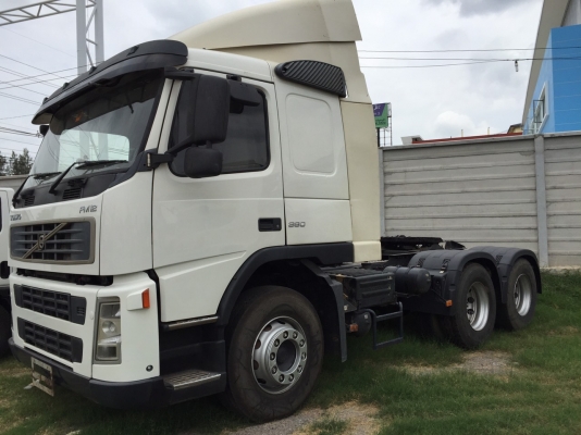 10ล้อหัวลาก VOLVO FM12-380แรงม้า2เพลา ปี48พร้อมใช้งาน