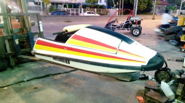 YAMAHA 650 เรือพร้อมขับ