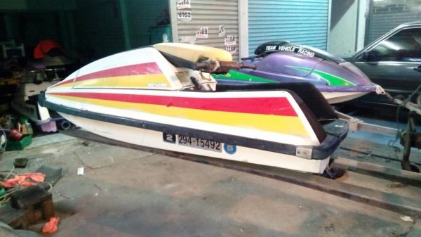 YAMAHA 650 เรือพร้อมขับ