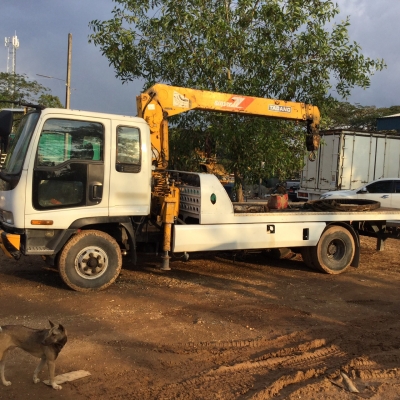 ขายรถเครน หางสไลด์ อีซูซุ 175 แรง ปี 39 สนใจติดต่อได้ที่  081-9420141 , 081-5715326