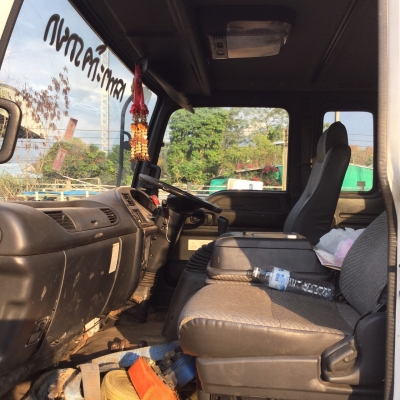 ขายรถเครน หางสไลด์ อีซูซุ 175 แรง ปี 39 สนใจติดต่อได้ที่  081-9420141 , 081-5715326