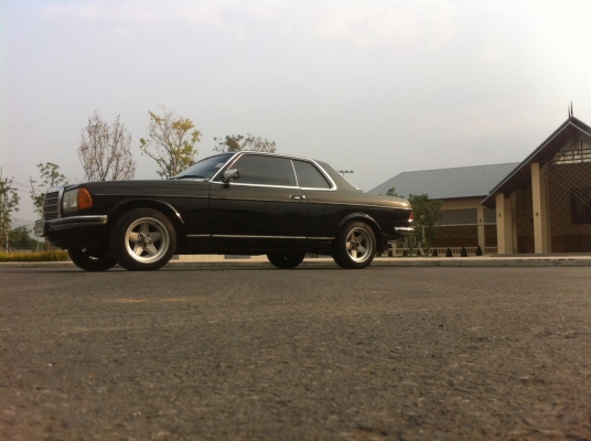 Benz2ประตูทะเบียนสวย7575 เครื่อง1jz พร้อมใช้ ไม่ติดแก็ส  ราคา215000