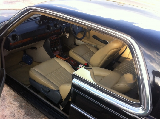 Benz2ประตูทะเบียนสวย7575 เครื่อง1jz พร้อมใช้ ไม่ติดแก็ส  ราคา215000