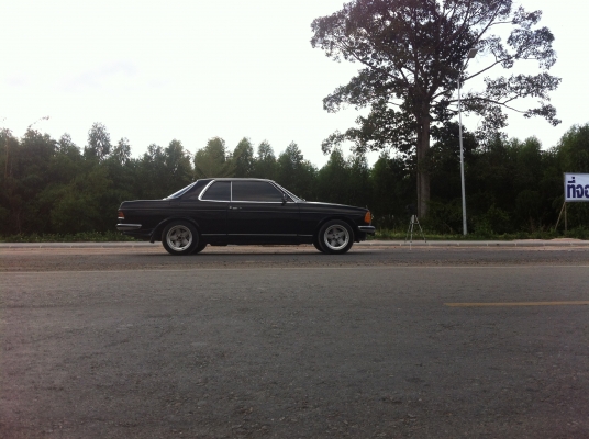 Benz2ประตูทะเบียนสวย7575 เครื่อง1jz พร้อมใช้ ไม่ติดแก็ส  ราคา215000