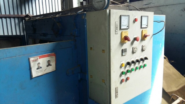 ขายตู้อบมอเตอร์ได้อบยางได้กว้าง1.5เมตรx1.5เมตรพร้อมใช้ครับ