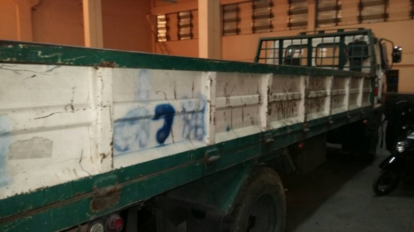 หกล้อ อีซูซู FRR195 แอร์ พ.เวอร์ ทิฟฟี ยาง900 ช่วงยาว6.50ม รถสภาพดีสวยบางเดิมพร้อมใช้ ทะเบียนภาษีเต็มพร้อมโอน หกล้อ อีซูซู FRR195 แอร์ พ.เวอร์ ทิฟฟี ยาง900 ช่วงยาว6.50ม รถสภาพดีสวยบางเดิมพร้อมใช้ ทะเบียนภาษีเต็มพร้อมโอน