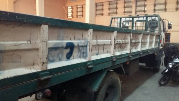 หกล้อ อีซูซู FRR195 แอร์ พ.เวอร์ ทิฟฟี ยาง900 ช่วงยาว6.50ม รถสภาพดีสวยบางเดิมพร้อมใช้ ทะเบียนภาษีเต็มพร้อมโอน หกล้อ อีซูซู FRR195 แอร์ พ.เวอร์ ทิฟฟี ยาง900 ช่วงยาว6.50ม รถสภาพดีสวยบางเดิมพร้อมใช้ ทะเบียนภาษีเต็มพร้อมโอน