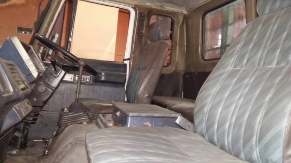 หกล้อ อีซูซู FRR195 แอร์ พ.เวอร์ ทิฟฟี ยาง900 ช่วงยาว6.50ม รถสภาพดีสวยบางเดิมพร้อมใช้ ทะเบียนภาษีเต็มพร้อมโอน หกล้อ อีซูซู FRR195 แอร์ พ.เวอร์ ทิฟฟี ยาง900 ช่วงยาว6.50ม รถสภาพดีสวยบางเดิมพร้อมใช้ ทะเบียนภาษีเต็มพร้อมโอน