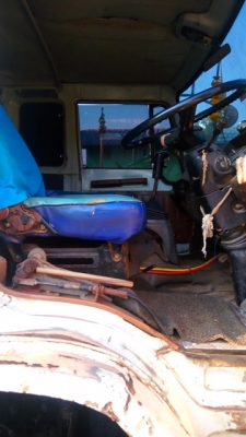 ขายด่วนซูโม 227 เทอร์อินเตอร์ EM 100 เครื่องดีครัชซีสวย แอร์เย็น เอกสารพร้อมโอน ดเจ้าของขายเอง รถใช้ทุกวัน ดูรถได้ที่อำเภอปะคำ จังหวัดบุรีรัมย์