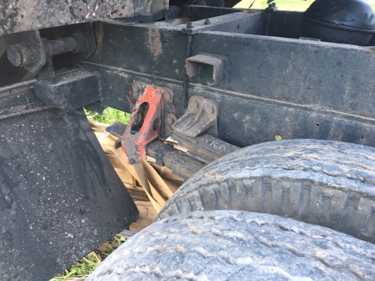 รถอีซูซุ 6 ล้อดั้ม FRR 175 แรงม้า  ปี 41.   สนใจติดต่อ  081 - 6079515