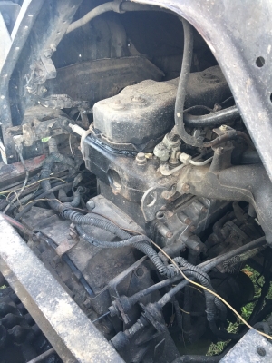 รถอีซูซุ 6 ล้อดั้ม FRR 175 แรงม้า  ปี 41.   สนใจติดต่อ  081 - 6079515