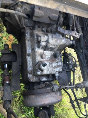 รถอีซูซุ 6 ล้อดั้ม FRR 175 แรงม้า  ปี 41.   สนใจติดต่อ  081 - 6079515