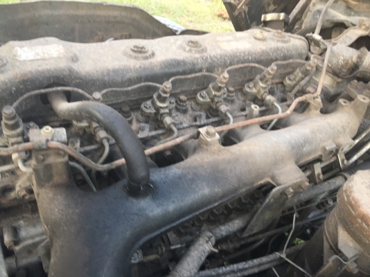 รถอีซูซุ 6 ล้อดั้ม FRR 175 แรงม้า  ปี 41.   สนใจติดต่อ  081 - 6079515